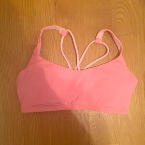 Lululemon free to be bra